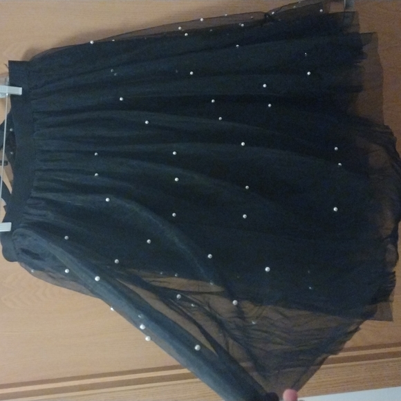 Polka Dots Tutu 2 piece top & skirt - Picture 3 of 3
